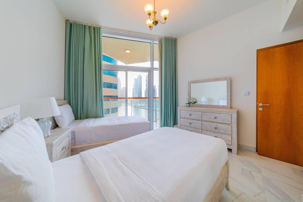 Millennium Binghatti, Business Bay - Mint Stay Dubaï Extérieur photo