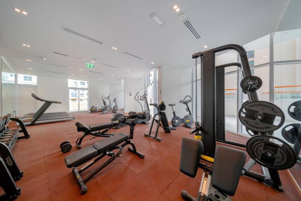Millennium Binghatti, Business Bay - Mint Stay Dubaï Extérieur photo